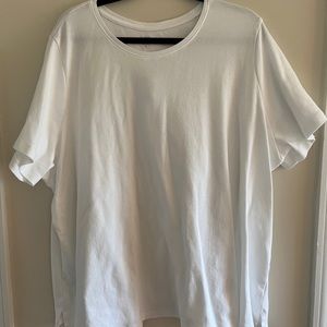 NWOT Kim Rogers Perfectly Soft T-Shirt